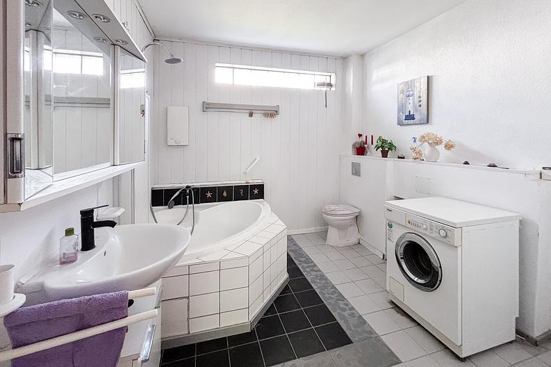 Ruhig gelegenes Familienhaus in idyllischer Lage von Groß-Umstadt/Klein-Umstadt - Badezimmer