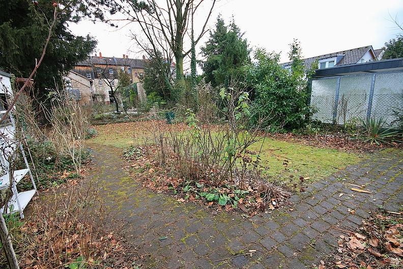 Freistehendes Einfamilienhaus in begehrter Lage von Neu-Isenburg - Garten II