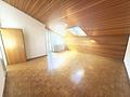 Dreifamilienhaus mit 3 Garagen – ideal für Eigennutzer & Kapitalanleger - Wohnzimmer DG