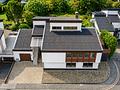 Besonderes Architektenhaus mit Einliegerwohnung und traumhaftem Terrassenausblick ins Grüne - Luftbild