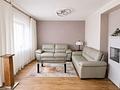 Vielseitiges Wohn- und Gewerbeensemble in Frankfurt-Schwanheim - Wohnung 3 Wohnzimmer