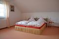 attraktives Ein-/ Zweifamilienhaus mit Stil und Charme -
in ruhiger, idyllischer Ortsrandlage - Schlafen 1 DG 