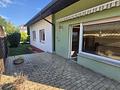 Klein-Karben Bungalow in ruhiger Lage – großzügiges Grundstück und viel Potenzial für Ihre Ideen - Terrasse