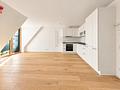Kernsanierte 1,5-Zimmer-Wohnung mit neuer Einbauküche in Wertheim! - Wohn-Schlafzimmer mit Küche