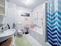 Komfortable Erdgeschosswohnung mit Balkon und Stellplatz in Groß-Umstadt/Wiebelsbach - Badezimmer