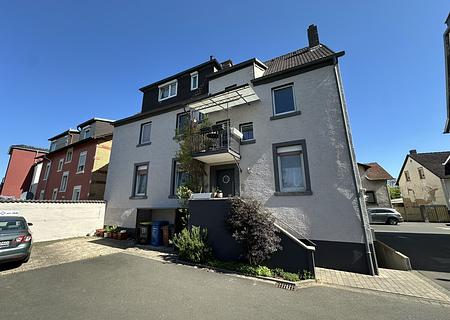 Kapitalanlage in guter Lage mit stabilen Erträgen - ca. 4,7 % Bruttorendite - Hofansicht