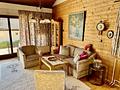 Wohnen mit Charakter
Gemütliches Einfamilienhaus mit Galerie & Terrasse und Wohlfühlatmosphäre - Wohnzimmer