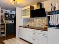 Attraktive 3-Zimmer-Wohnung mit Balkon und 2 Stellplätzen - DG_Küche