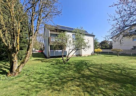 "Haus-im-Haus"- Konzept.......
Großügige Maissonette-Wohnung in ruhiger Lage in Giengen - Ansichten