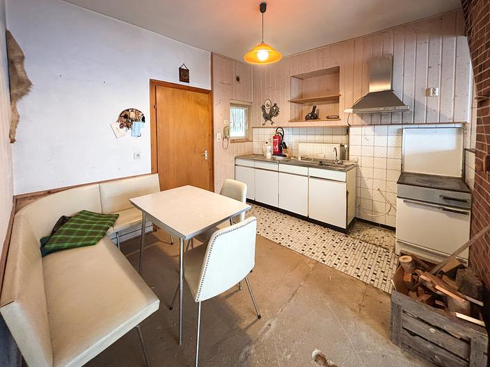 Aus Alt mach Neu – Ihr Projekt für ein kernsanierungsbedürftiges Haus in Wiebelsbach/Groß-Umstadt - Küche