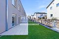 Modernes Wohnen im Neubau – Stilvolles Reihenhaus mit großzügigem Grundriss in Bamberg - Terrasse mit Garten 