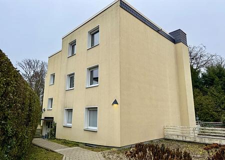 Attraktive 2-Zimmer-Erdgeschosswohnung
in begehrter Lage von Oberursel - Außenansicht