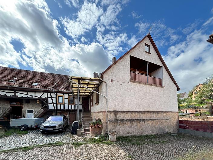 Aus Alt mach Neu – Ihr Projekt für ein kernsanierungsbedürftiges Haus in Wiebelsbach/Groß-Umstadt - Hofansicht_II