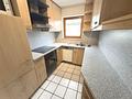 Gepflegte 3-Zimmer-Dachgeschosswohnung mit Stellplatz und Südbalkon - Küche