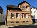 Schönes Einfamilienhaus
Familienglück mit Hof, Garten & viel Platz - Außenansicht