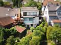 Einfamilienhaus, top gepflegt mit traumhaftem Blick über Erbach und tollem Garten - Ihre Chance! - Draufsicht O