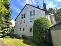 Exklusive Haus-im-Haus-Wohnung mit traumhaftem Privatgarten in Bestlage von Sachsenhausen - Hausseitenansicht 2
