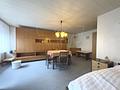 Doppelhaushälfte mit Wintergarten, Garage und Stellplatz in ruhiger Wohnlage - Wohnzimmer