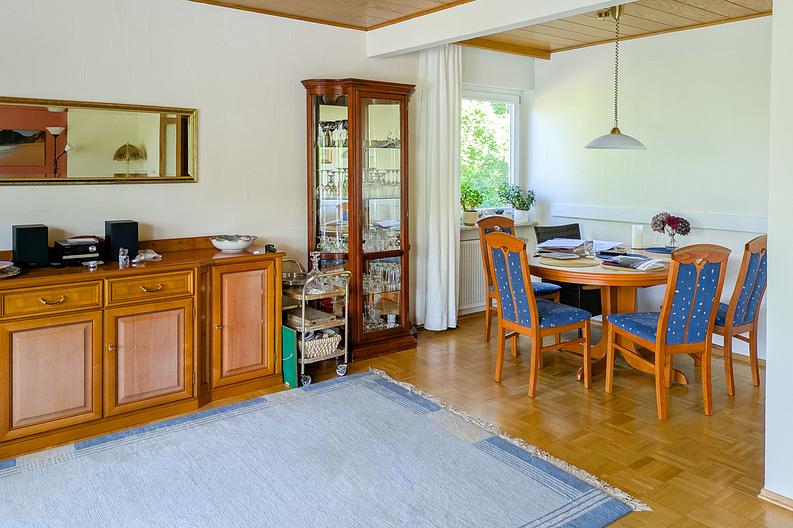 Ein Haus? Eine Wohnung? Eigentlich beides! Große ETW mit Garten in ruhiger, sonniger Süd-West-Lage! - EG-Essen