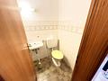 Dreifamilienhaus mit 3 Garagen – ideal für Eigennutzer & Kapitalanleger - Badezimmer EG