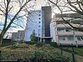 Helle 1-Zimmer-Wohnung mit Balkon in attraktiver Lage von Frankfurt-Nied - Hausansicht