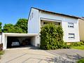 3-Familienhaus mit freier Dachgeschosswohnung, Doppelgarage & Garten - Doppelgarage