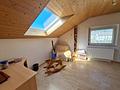 "Haus-im-Haus"- Konzept.......
Großügige Maissonette-Wohnung in ruhiger Lage in Giengen - Zimmer DG