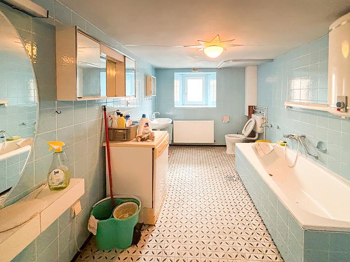 Aus Alt mach Neu – Ihr Projekt für ein kernsanierungsbedürftiges Haus in Wiebelsbach/Groß-Umstadt - Badezimmer EG