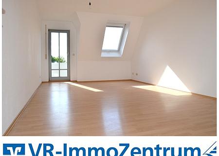 helle, großzügige 2-Zimmer Wohnung - Wohnen / Essen