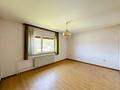 Familienidylle mit großem Garten: Einfamilienhaus mit Potenzial - EG_Schlafzimmer