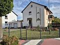 Zweifamilienhaus mit großem Grundstück, weiterem Bauplatz und vielfältigem Entwicklungspotenzial - Ansicht