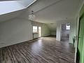 Lichtdurchflutete 1-Zi.-Dachgeschosswohnung mit Balkon - Wohnschlafzimmer_1