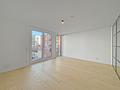 Exklusiv und elegant: stilvolles, neuwertiges Designer-Townhouse - Zimmer im Obergeschoss mit Zugang zum Balkon