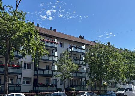 Ihr neues Projekt mit Fernblick – 
Wohnung in Bockenheim zum Selbstgestalten - Hausansicht