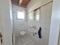 Familienglück mit Charme - Gepflegtes Einfamilienhaus mit großzügigem Garten und Garage - Gäste - WC im Erdegeschoss