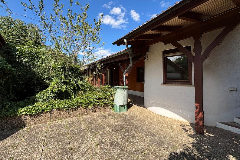 Ruhig gelegenes Familienhaus in idyllischer Lage von Groß-Umstadt/Klein-Umstadt - Frontansicht