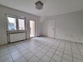 EFH mit kleiner Einliegerwohnung in Neu-Anspach! - Zimmer EG mit Balkon