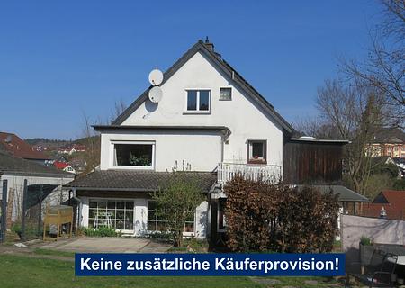Charmantes Haus in gewachsener Wohnlage von Grävenwiesbach! - Gartenansicht
