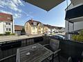 Charmante 3-Zimmer-Wohnung mit Balkon und zwei Stellplätzen in gepflegtem 6-Parteien-Haus - Ausblick Balkon